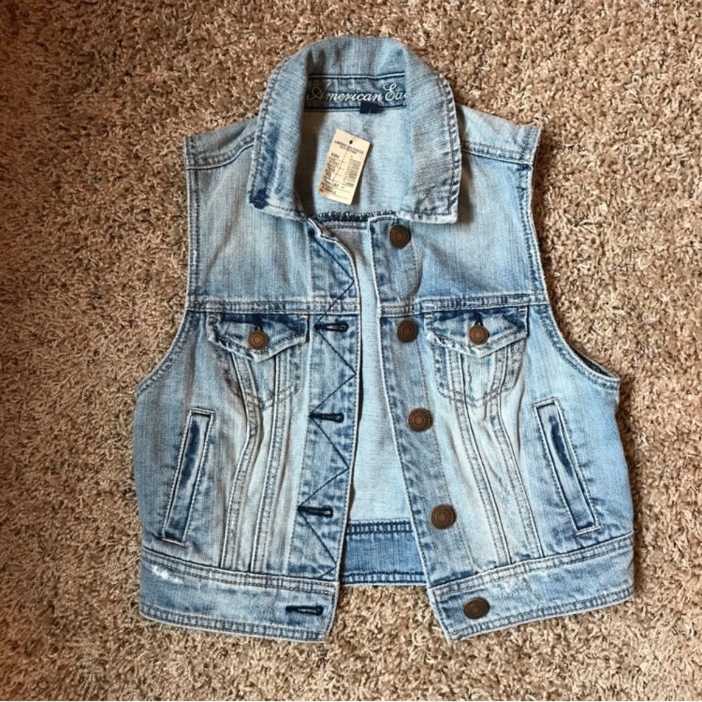 NWT! american eagle denim vest | xs